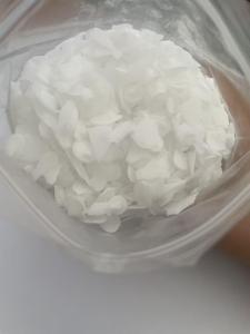 Amines, bis(hydrogenated tallow alkyl)